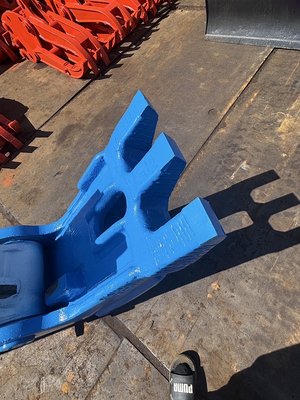 OSC135B 0.45m3用小割機 2020年式 整備品 中古建設機械 写真5（株式会社広建機）