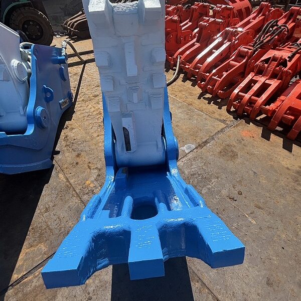 OSC135B 0.45m3用小割機 2020年式 整備品 中古建設機械 写真16（株式会社広建機）