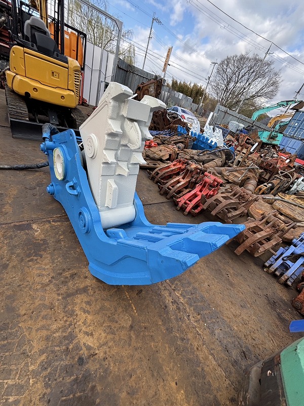 OSC200B 0.7m3用小割機 2022年式 中古建設機械 写真3（株式会社広建機）