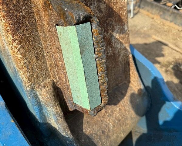 OSC-200HMA 0.7用強力型電磁マグ付き小割機 オカダアイヨン okada aiyon magnet crusher 中古建設機械 写真30（株式会社広建機）