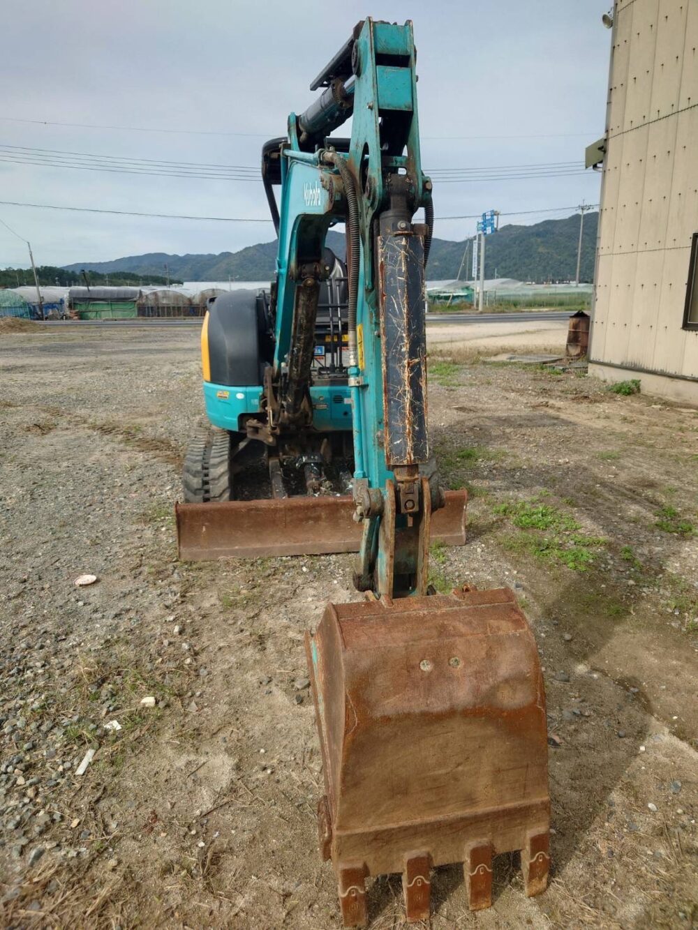 U35α 併用配管 1800hr 機械式フォーク 標準バケット スケルトン 中古建設機械 写真9（株式会社広建機）