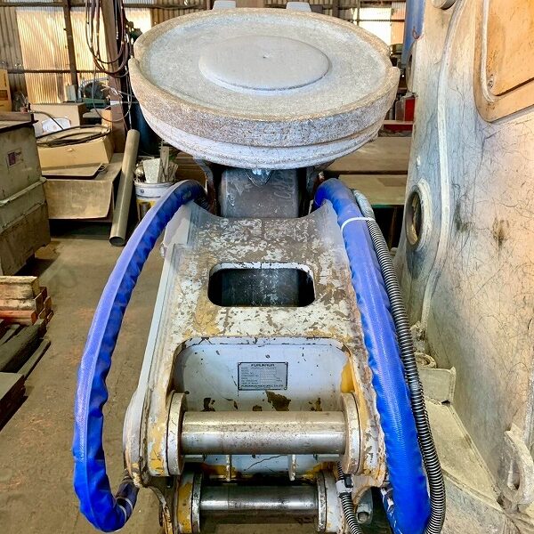 0.7m3用電磁マグ付き小割機 古河 Vs22 中古建設機械 写真12（株式会社広建機）