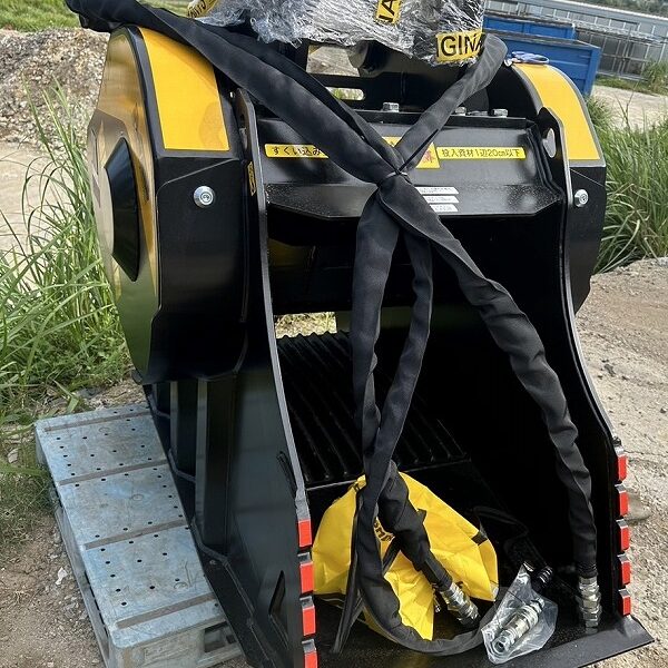 MBクラッシャーBF60.1 ほぼ未使用品 バケットクラッシャー ジョークラッシャー 中古建設機械 写真14（株式会社広建機）
