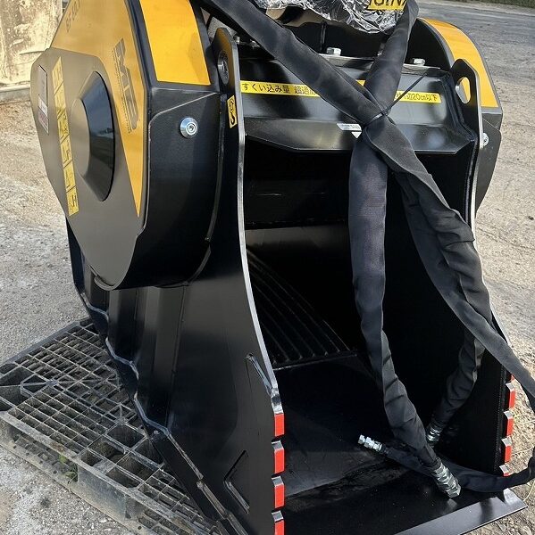 MBクラッシャーBF60.1 ほぼ未使用品 バケットクラッシャー ジョークラッシャー 中古建設機械 写真9（株式会社広建機）