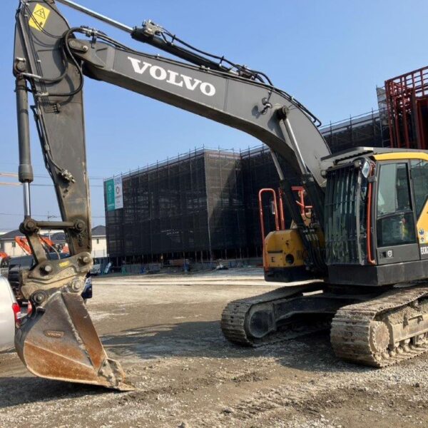 VOLVO ECR235EL カプラー付 後方小旋回 中古建設機械 写真32（株式会社広建機）