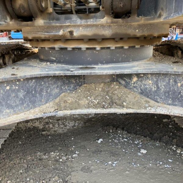 VOLVO ECR235EL カプラー付 後方小旋回 中古建設機械 写真39（株式会社広建機）