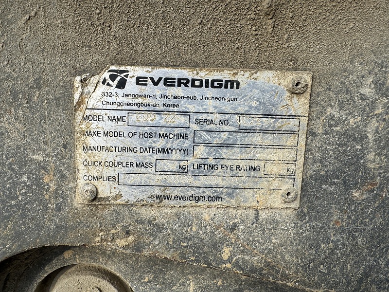 VOLVO ECR235EL カプラー付 後方小旋回 中古建設機械 写真26（株式会社広建機）