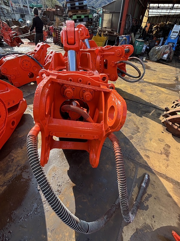 NPK製 K-23J 0.7m3用鉄骨カッター 中古建設機械 写真8（株式会社広建機）