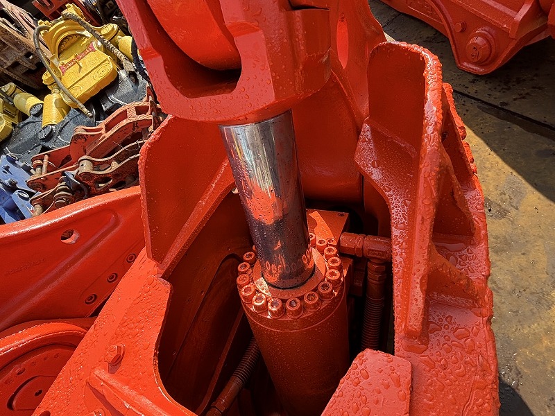 NPK製 K-23J 0.7m3用鉄骨カッター 中古建設機械 写真7（株式会社広建機）