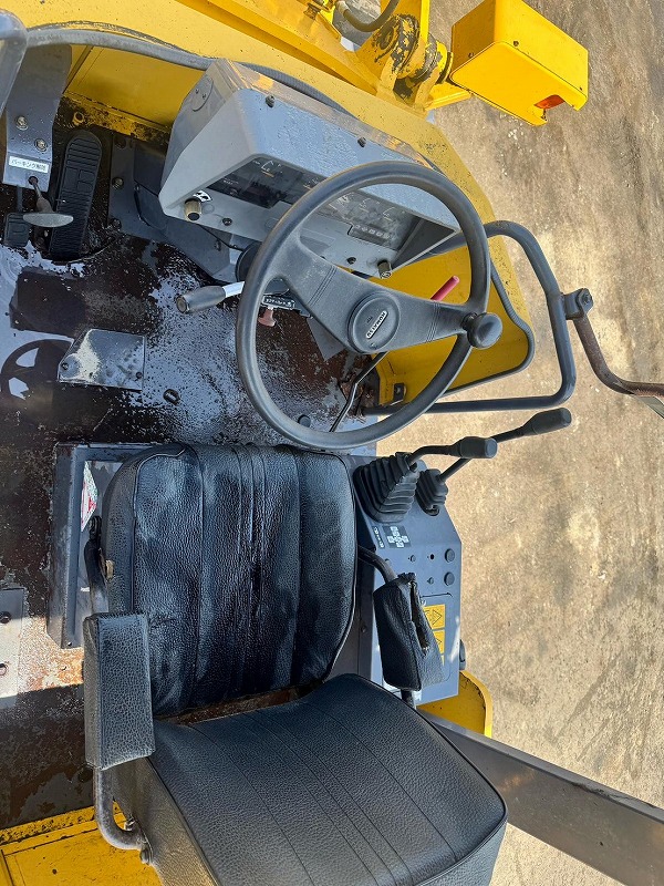 コマツホイールローダー　WA80-3 中古建設機械 写真15（株式会社広建機）