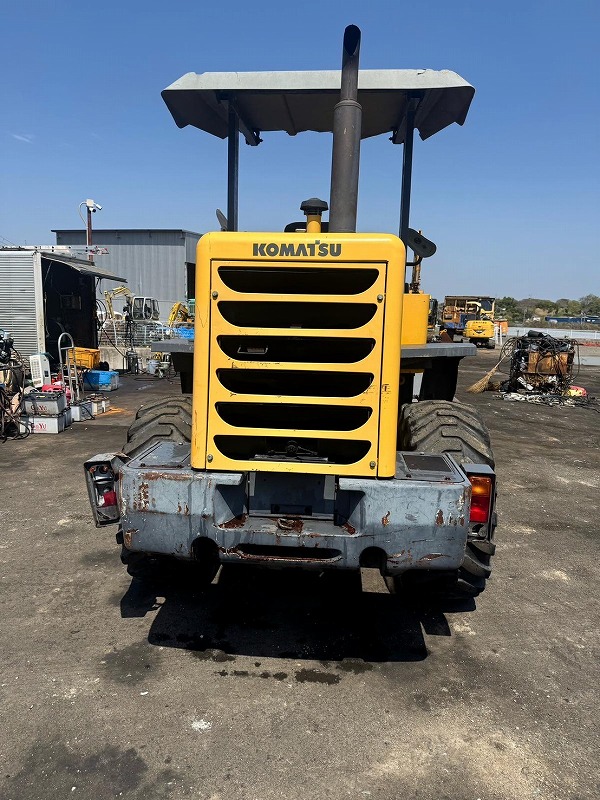 コマツホイールローダー　WA80-3 中古建設機械 写真6（株式会社広建機）