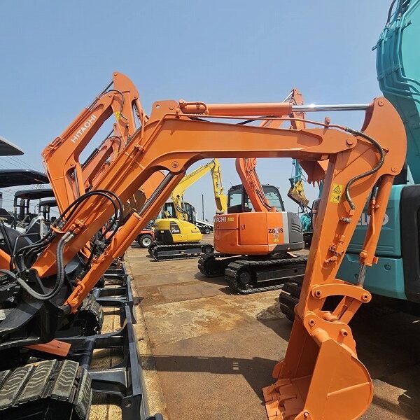 ZX40U-2 ミニ油圧ショベル 中古建設機械 写真13（株式会社広建機）