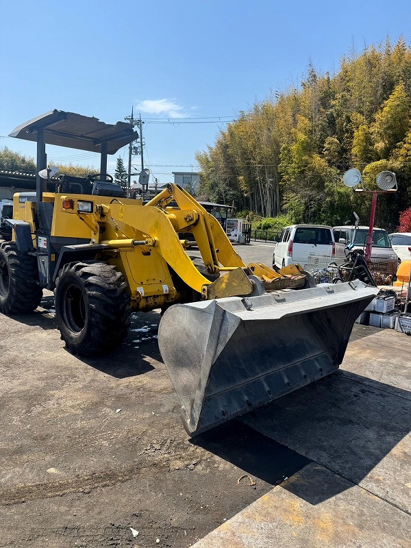 コマツホイールローダー　WA80-3 中古建設機械 写真8（株式会社広建機）