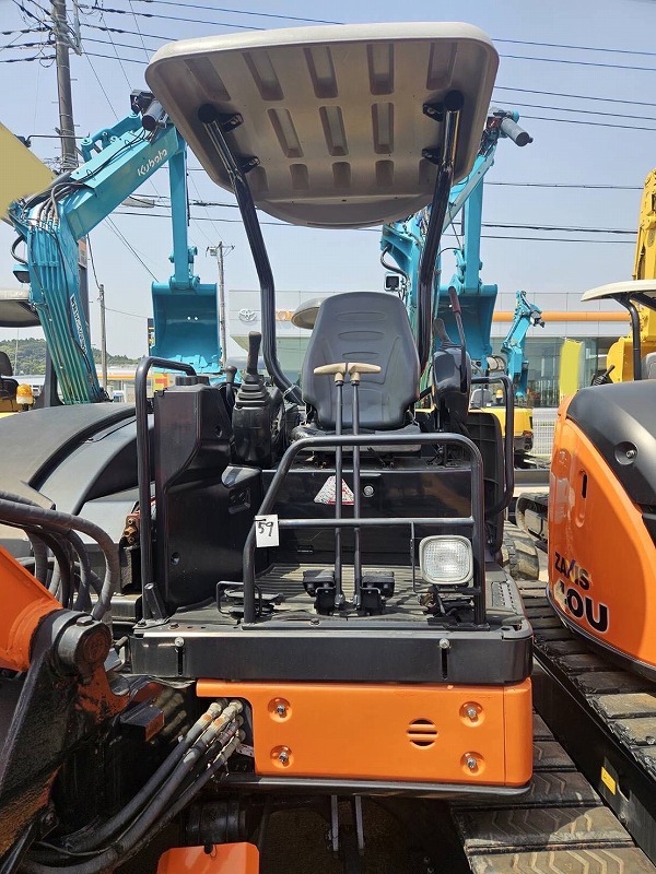 ZX40U-2 ミニ油圧ショベル 中古建設機械 写真2（株式会社広建機）