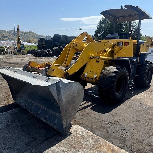 コマツホイールローダー　WA80-3 中古建設機械 写真22（株式会社広建機）