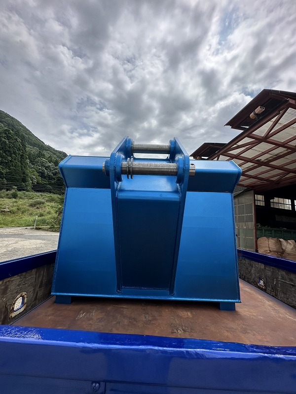 搬出アタッチメント 0.7m3用 即納1台 中古建設機械 写真3（株式会社広建機）