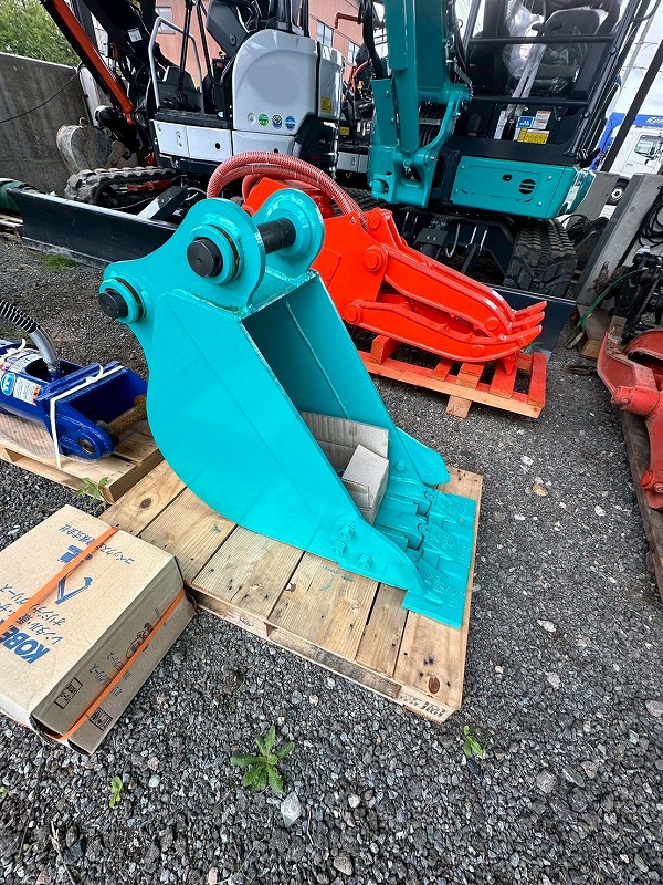 SK55SRD-7  未使用品 ブレーカ付き 解体クレーン仕様 5本配管 旋回フォーク カプラ 細バケット 中古建設機械 写真14（株式会社広建機）