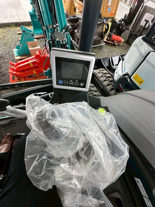 SK55SRD-7  未使用品 ブレーカ付き 解体クレーン仕様 5本配管 旋回フォーク カプラ 細バケット 中古建設機械 写真15（株式会社広建機）