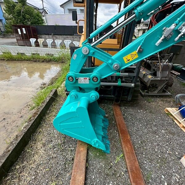 SK55SRD-7  未使用品 ブレーカ付き 解体クレーン仕様 5本配管 旋回フォーク カプラ 細バケット 中古建設機械 写真40（株式会社広建機）