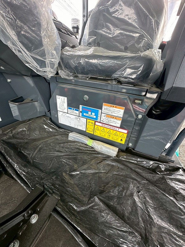 SK55SRD-7  未使用品 ブレーカ付き 解体クレーン仕様 5本配管 旋回フォーク カプラ 細バケット 中古建設機械 写真7（株式会社広建機）