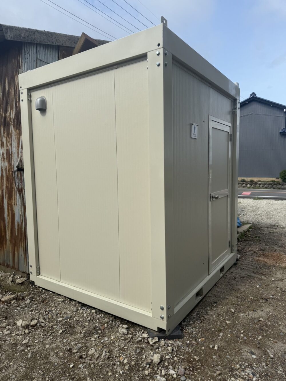 仮設トイレ 日本セイフティー製  未使用品コンフィトイレ TM20-1 快適トイレ認定 直結type 中古建設機械 写真4（株式会社広建機）