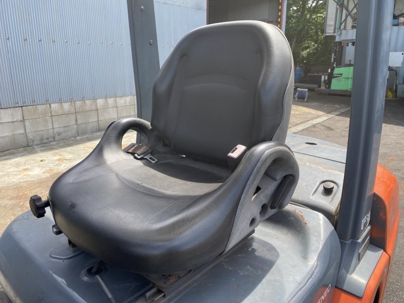 52-8FD25　フォークリフト　TOYOTA製　2008年製 中古建設機械 写真8（株式会社広建機）