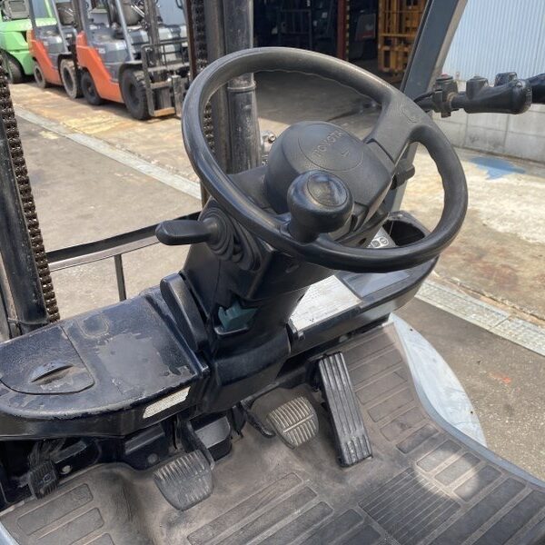 52-8FD25　フォークリフト　TOYOTA製　2008年製 中古建設機械 写真20（株式会社広建機）