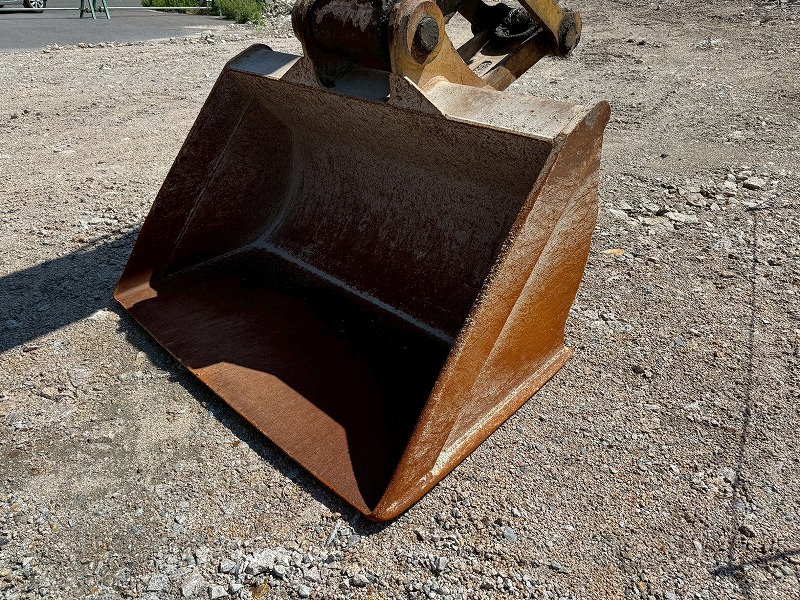 CAT320E-2 0.7m3油圧ショベル 配管仕様 土木 Excavator キャタピラー 中古建設機械 写真10（株式会社広建機）