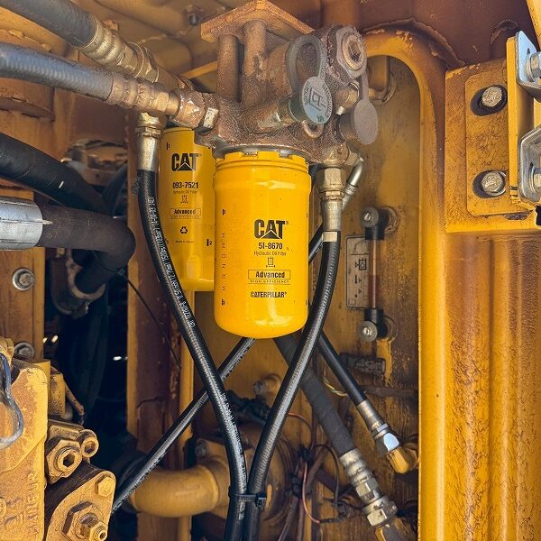 CAT320E-2 0.7m3油圧ショベル 配管仕様 土木 Excavator キャタピラー 中古建設機械 写真34（株式会社広建機）
