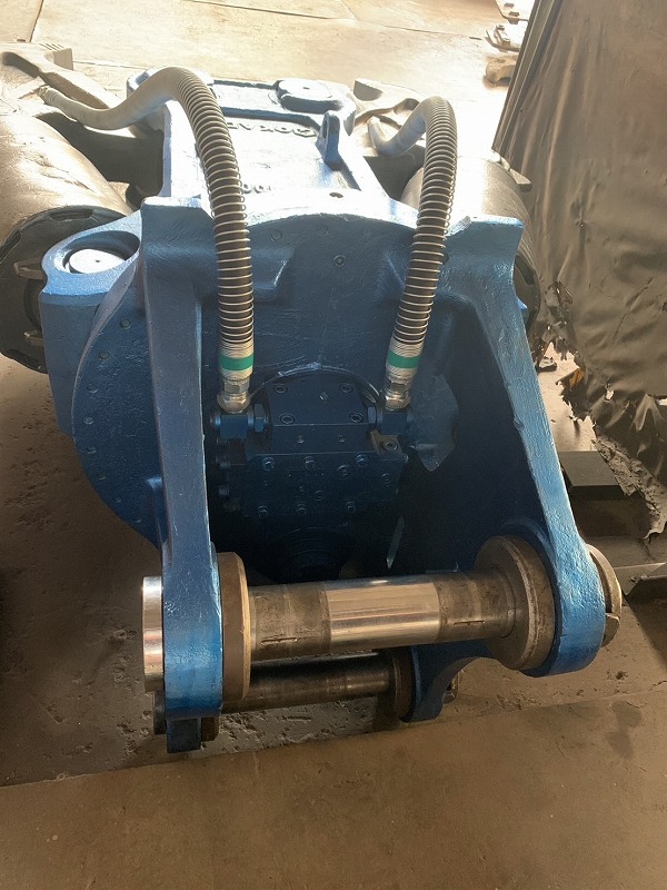 TSRC-1000V-F 0.7m3用SRC解体機 整備品 全塗装前 オカダアイヨン okada aiyon 中古建設機械 写真5（株式会社広建機）