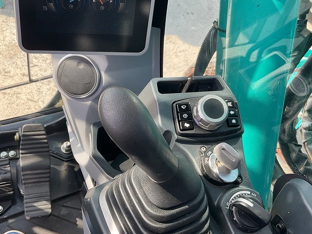 SK135SRD-7 5本配管 標準バケット付き 2023年12月製造 コベルコ 解体仕様機 中古建設機械 写真27（株式会社広建機）