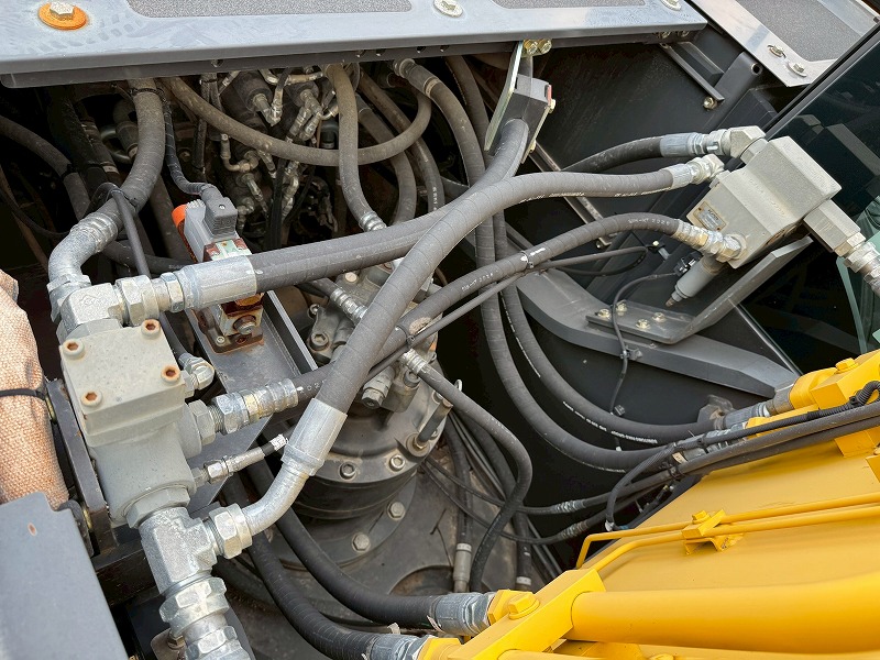 SH350HD-7 住友建機 ヘビーデューティー仕様 油圧カプラ バケット付き 併用配管 状態良好 作動動画有り 中古建設機械 写真14（株式会社広建機）