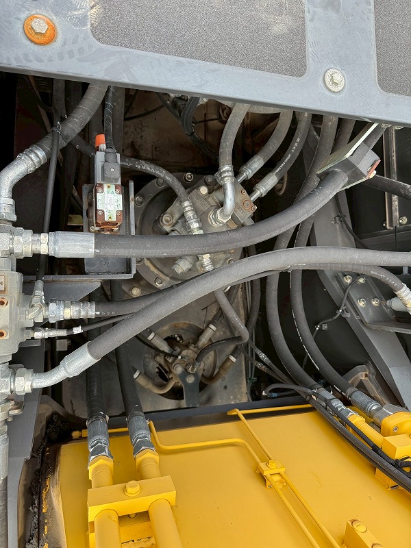 SH350HD-7 住友建機 ヘビーデューティー仕様 油圧カプラ バケット付き 併用配管 状態良好 作動動画有り 中古建設機械 写真55（株式会社広建機）