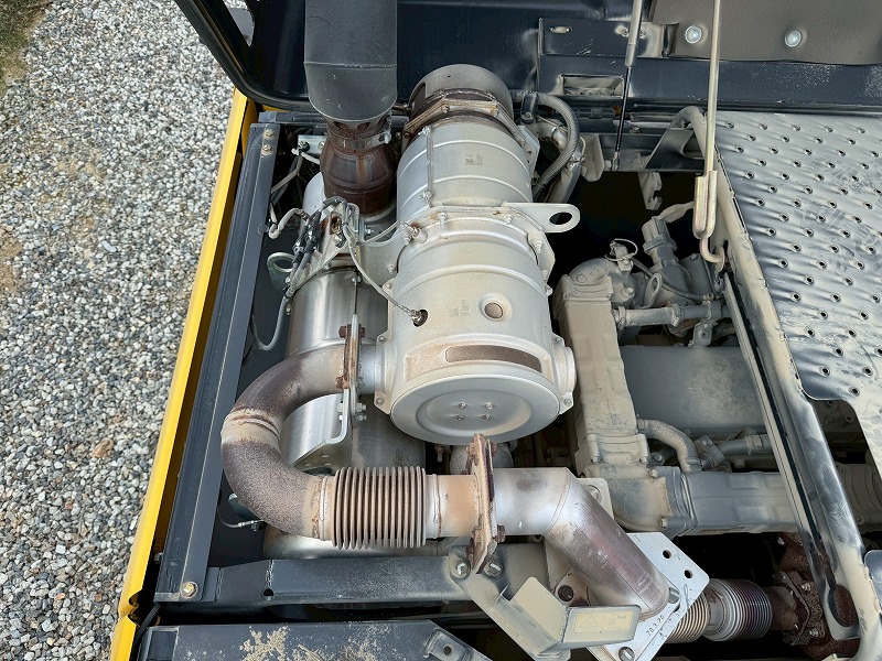 SH350HD-7 住友建機 ヘビーデューティー仕様 油圧カプラ バケット付き 併用配管 状態良好 作動動画有り 中古建設機械 写真12（株式会社広建機）