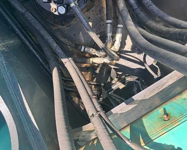 SK200-10 油圧ショベル クレーン仕様 コベルコ建機 併用配管 バケット付き 譲渡証あり 中古建設機械 写真30（株式会社広建機）