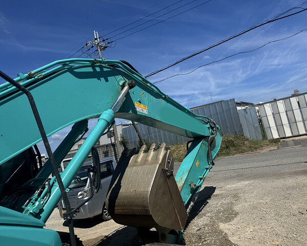 SK200-10 油圧ショベル クレーン仕様 コベルコ建機 併用配管 バケット付き 譲渡証あり 中古建設機械 写真40（株式会社広建機）