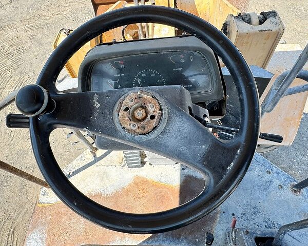 L13 ホイールローダ　TCM製 中古建設機械 写真28（株式会社広建機）