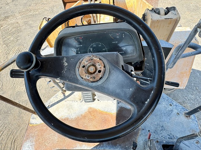 L13 ホイールローダ　TCM製 中古建設機械 写真6（株式会社広建機）