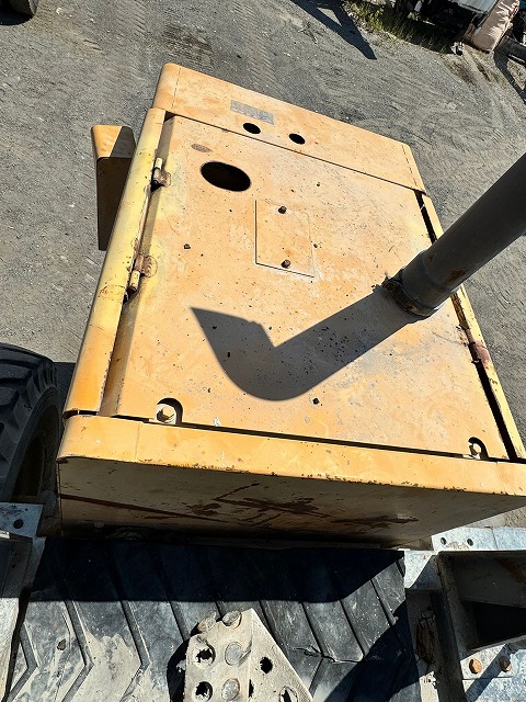 L13 ホイールローダ　TCM製 中古建設機械 写真10（株式会社広建機）