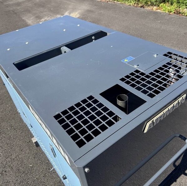 北越工業 PDS130S-5C3 AIRMAN コンプレッサー 中古建設機械 写真14（株式会社広建機）