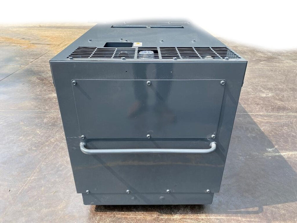 北越工業 PDS100SC-5C1 AIRMAN コンプレッサー アフタークーラー仕様 超低層音型 中古建設機械 写真5（株式会社広建機）