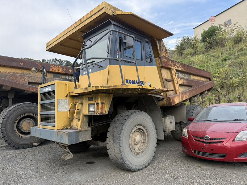 HD255-5 コマツ リジットダンプ 重ダンプ 最大積載25トン 中古建設機械 写真1（株式会社広建機）