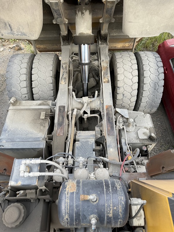 HD255-5 コマツ リジットダンプ 重ダンプ 最大積載25トン 中古建設機械 写真22（株式会社広建機）