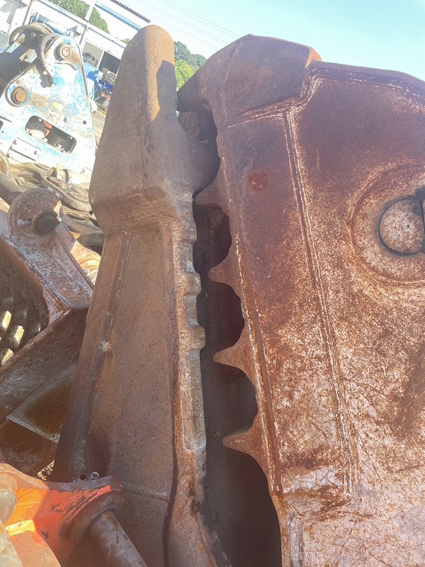 坂戸工作所製 マグナム4500 50ton & 100tonクラス兼用 ZX1000K 用取付 4850kg 中古建設機械 写真2（株式会社広建機）