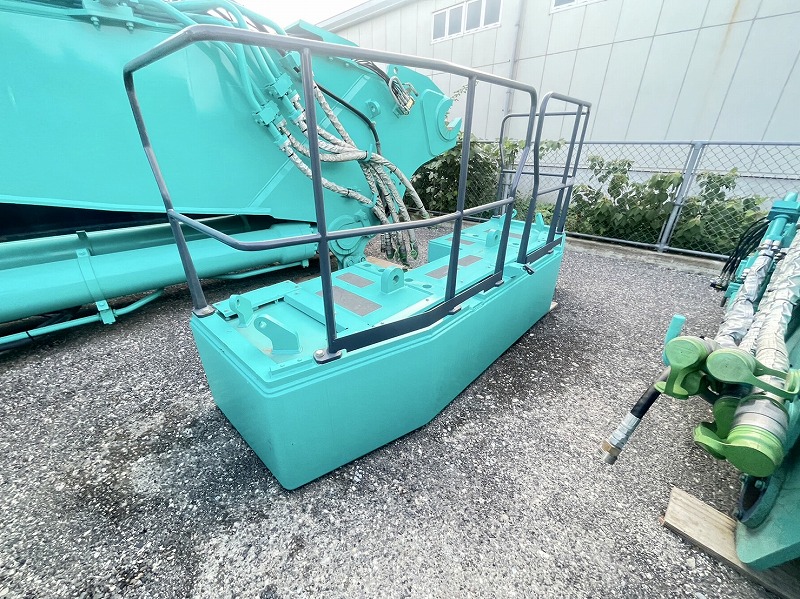 SK1300DLC NEXT ADVANCE インサート付きセパレート＆4段ロング チルトキャブ SEカプラ付き 中古建設機械 写真8（株式会社広建機）
