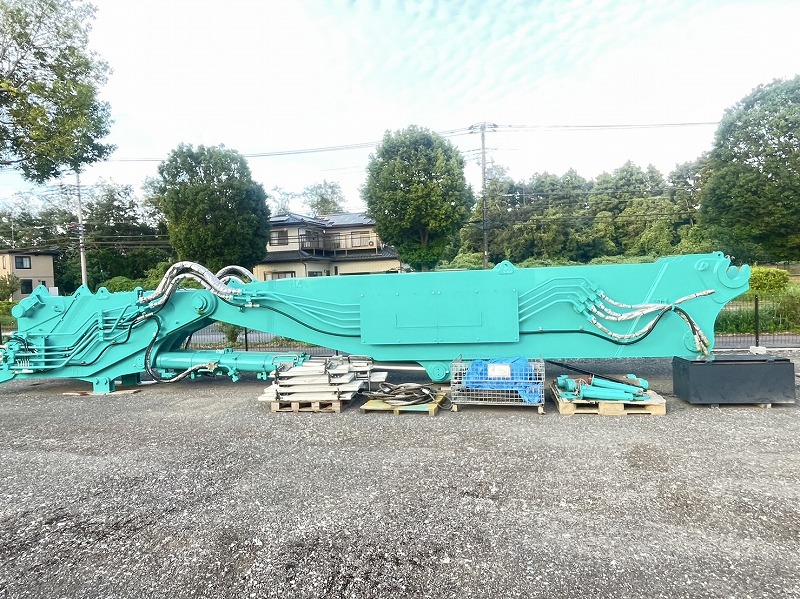 SK1300DLC NEXT ADVANCE インサート付きセパレート＆4段ロング チルトキャブ SEカプラ付き 中古建設機械 写真28（株式会社広建機）