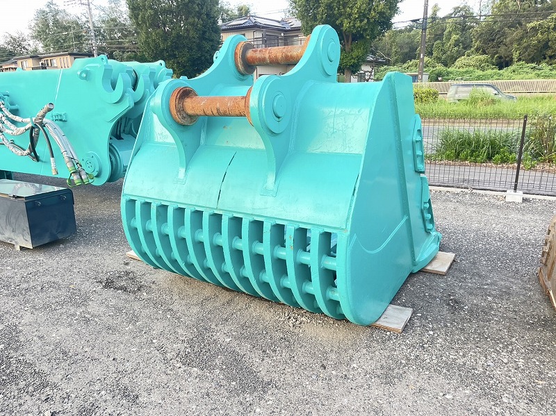 SK1300DLC NEXT ADVANCE インサート付きセパレート＆4段ロング チルトキャブ SEカプラ付き 中古建設機械 写真31（株式会社広建機）