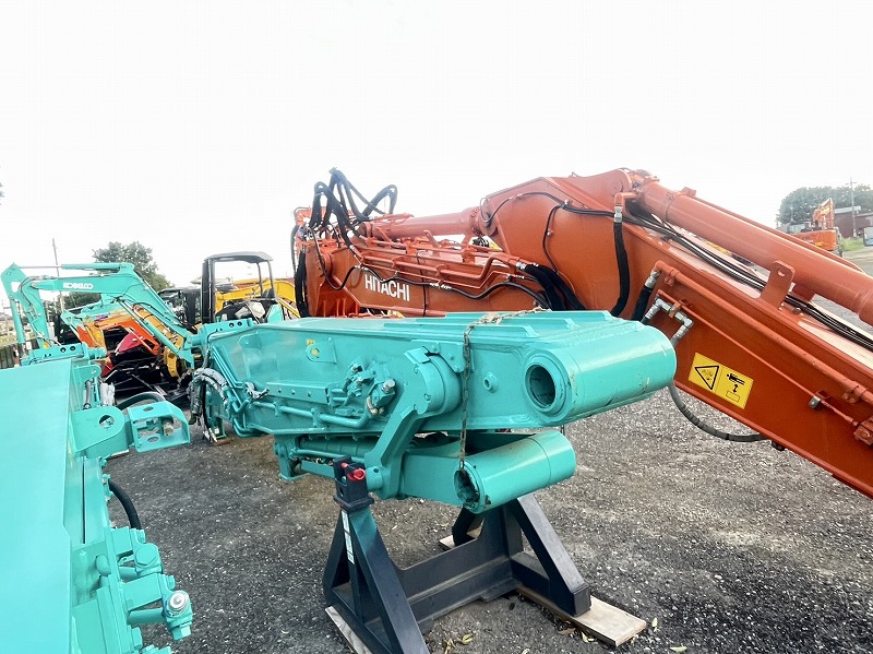 SK1300DLC NEXT ADVANCE インサート付きセパレート＆4段ロング チルトキャブ SEカプラ付き 中古建設機械 写真33（株式会社広建機）