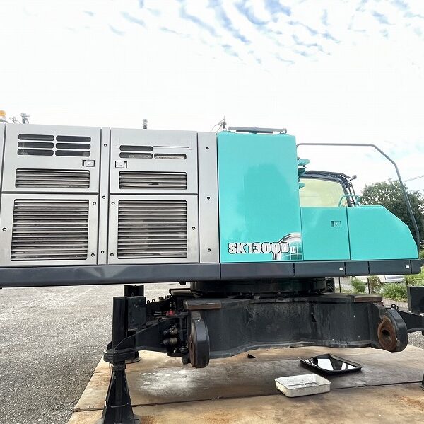 SK1300DLC NEXT ADVANCE インサート付きセパレート＆4段ロング チルトキャブ SEカプラ付き 中古建設機械 写真45（株式会社広建機）