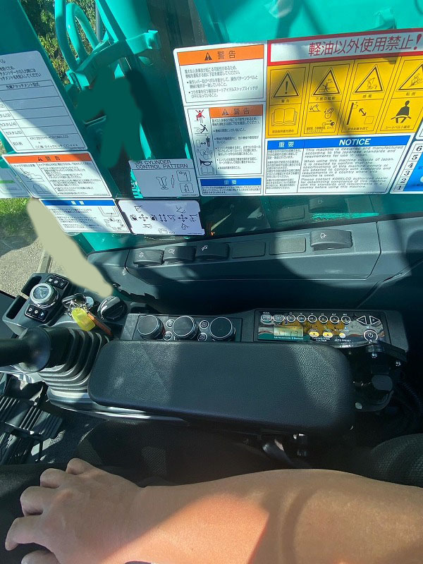 SK135SRD-7 セパレートブーム  2023年式 解体仕様機 タグチ旋回フォーク GV122S 高年式 中古建設機械 写真9（株式会社広建機）